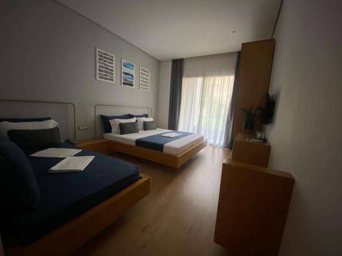 H&M Hotel Vlore Bagian luar foto